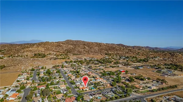 $714,999 | 29087 Slumpstone Street, Nuevo, CA 92567