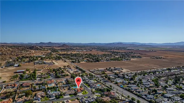 $714,999 | 29087 Slumpstone Street, Nuevo, CA 92567
