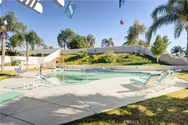 $714,999 | 29087 Slumpstone Street, Nuevo, CA 92567