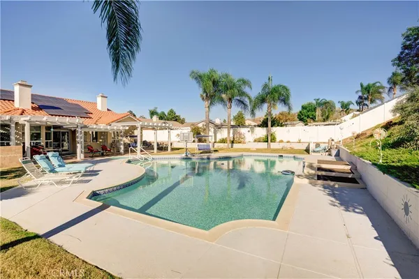 $714,999 | 29087 Slumpstone Street, Nuevo, CA 92567