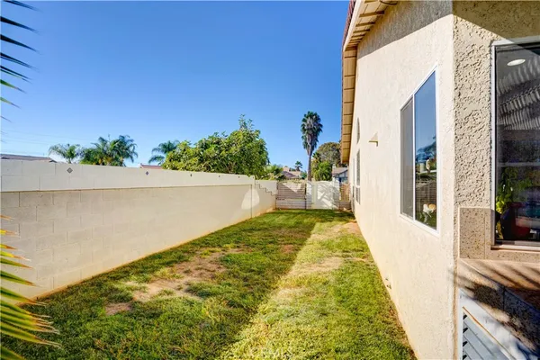 $714,999 | 29087 Slumpstone Street, Nuevo, CA 92567