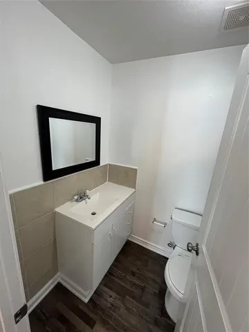 a bathroom with a tub
