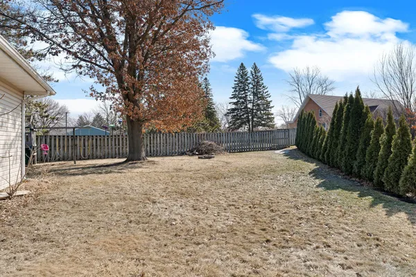 $319,900 | 355 15th Street Northeast, Owatonna, MN 55060