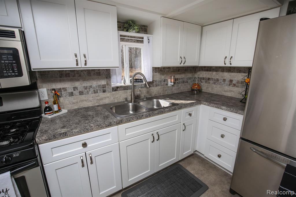 2224 West Isabella Road Midland, MI 48640 - Photo 40 of 67