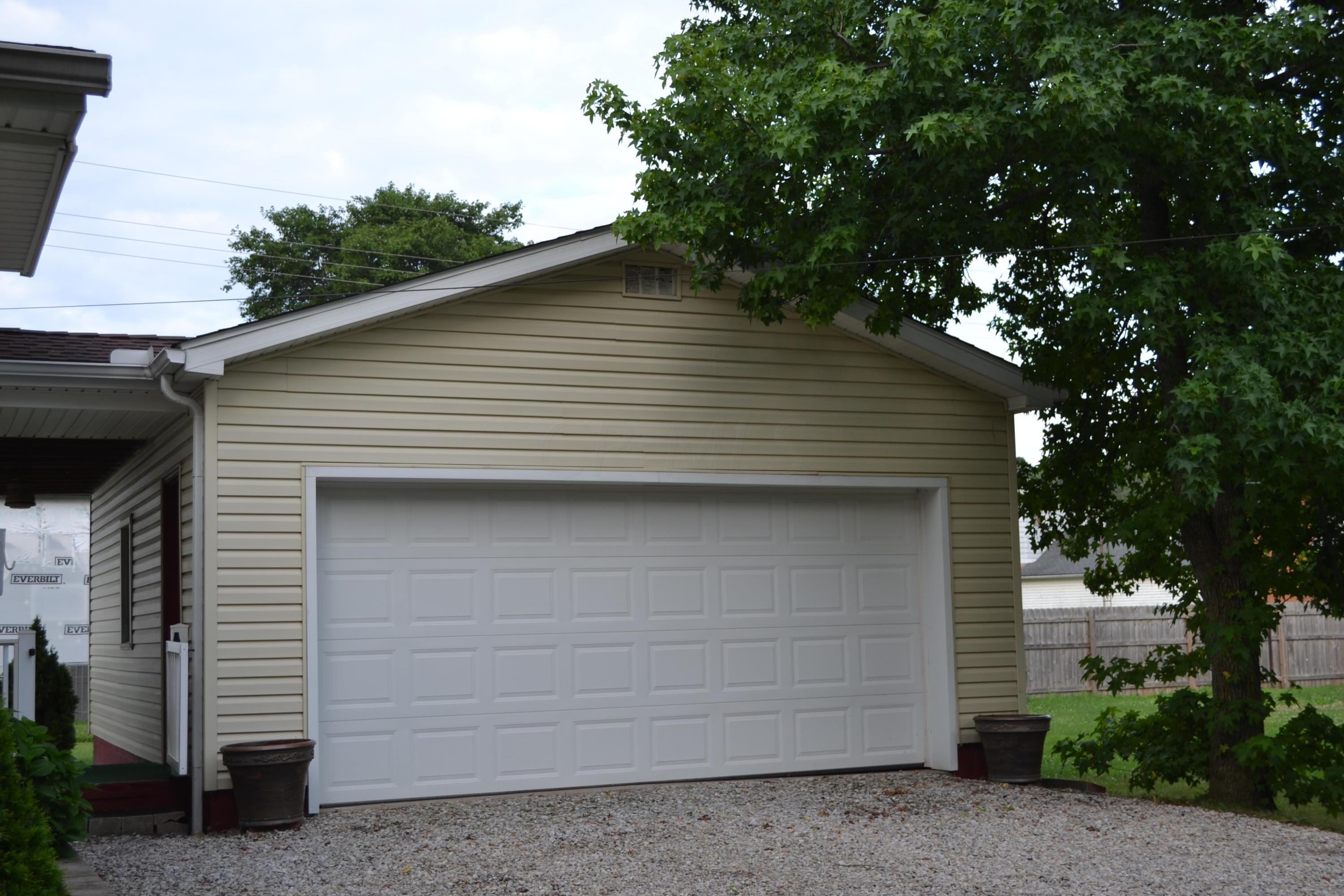 660 Hickman Road Northeast Newark, OH 43055 - Photo 13 of 16