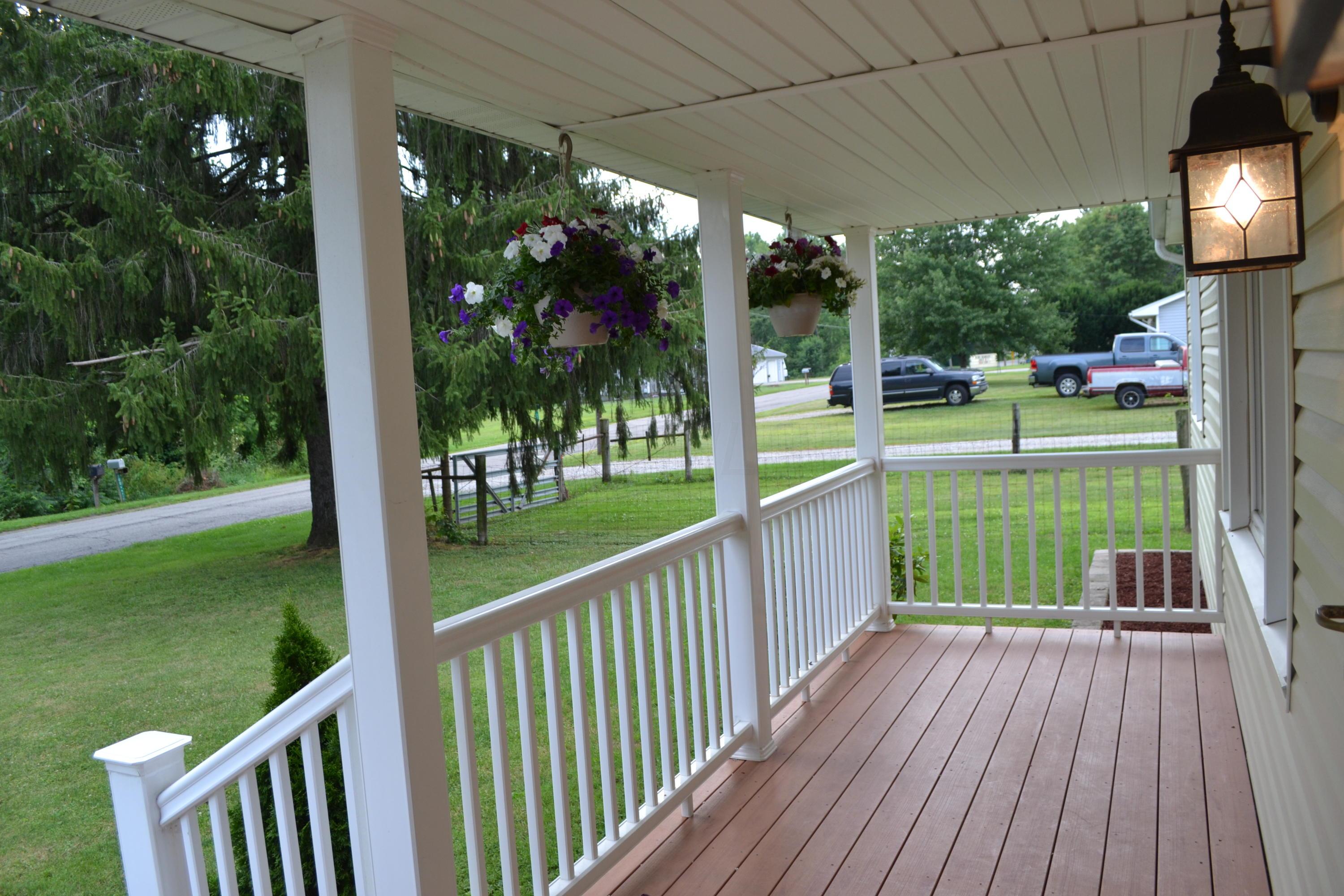 660 Hickman Road Northeast Newark, OH 43055 - Photo 9 of 16