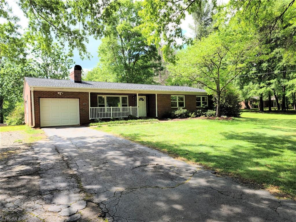 8074 Idols Road Clemmons, NC 27012 - Photo 1 of 21 Gallery Image 1