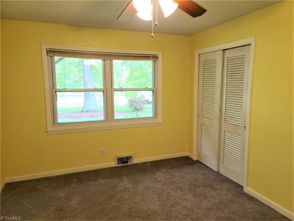8074 Idols Road Clemmons, NC 27012 - Photo 11 of 21 Bedroom 3