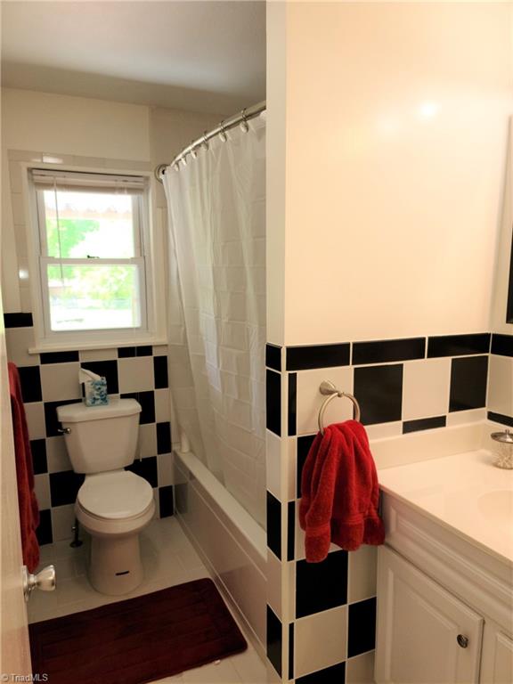 8074 Idols Road Clemmons, NC 27012 - Photo 12 of 21 Gallery Image 12