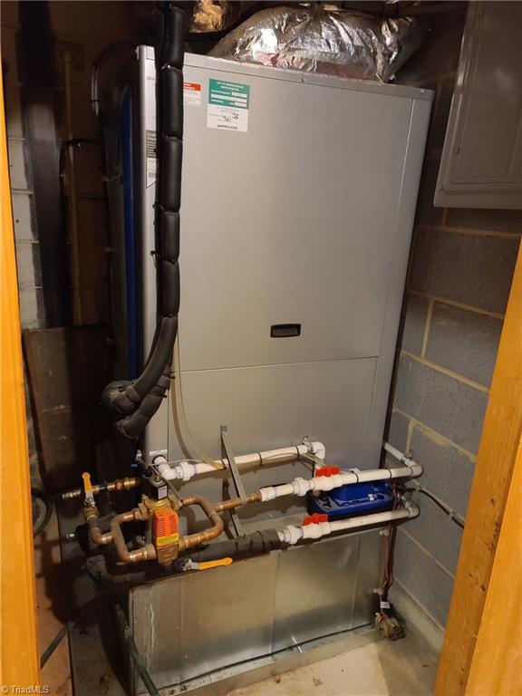 8074 Idols Road Clemmons, NC 27012 - Photo 14 of 21 Geothermal unit