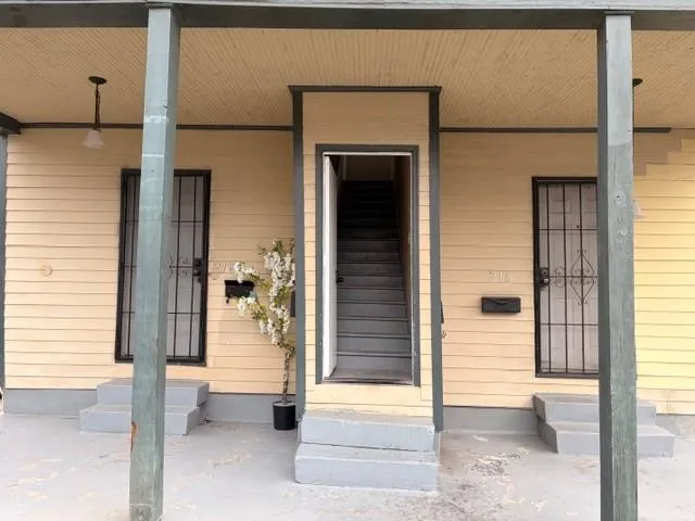 $1,500 | 216 North Salcedo Street, New Orleans, LA 70119