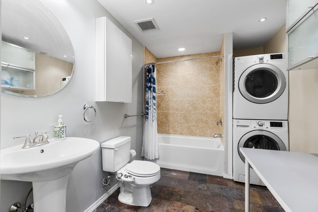 87 Alpine Place, Unit 2 Franklin, MA 02038 - Photo 21 of 38
