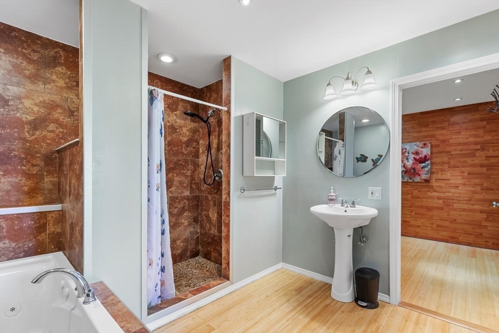 87 Alpine Place, Unit 2 Franklin, MA 02038 - Photo 27 of 38
