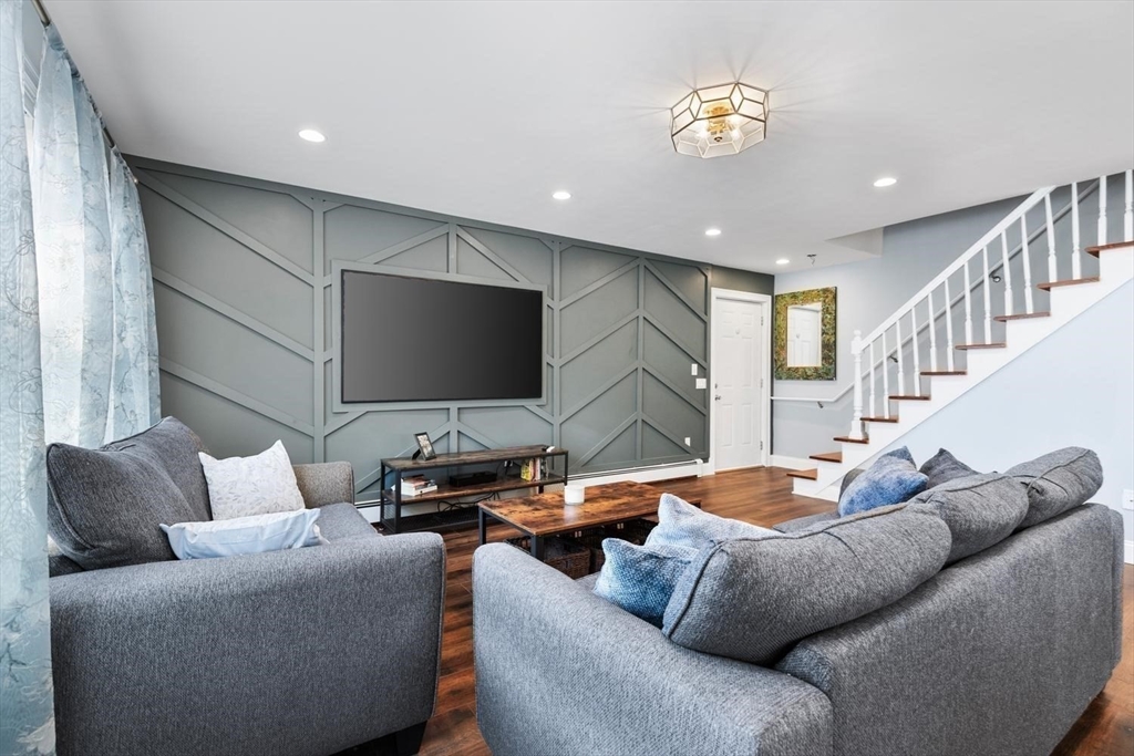 87 Alpine Place, Unit 2 Franklin, MA 02038 - Photo 9 of 38