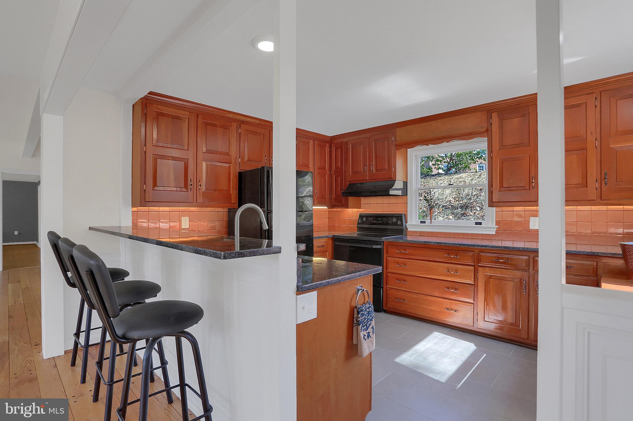 1148 Mill Mar Road Lancaster, PA 17601 - Photo 13 of 47 Kitchen