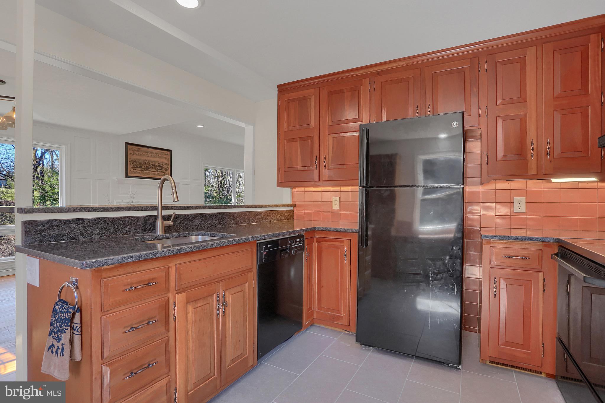 1148 Mill Mar Road Lancaster, PA 17601 - Photo 15 of 47 Kitchen