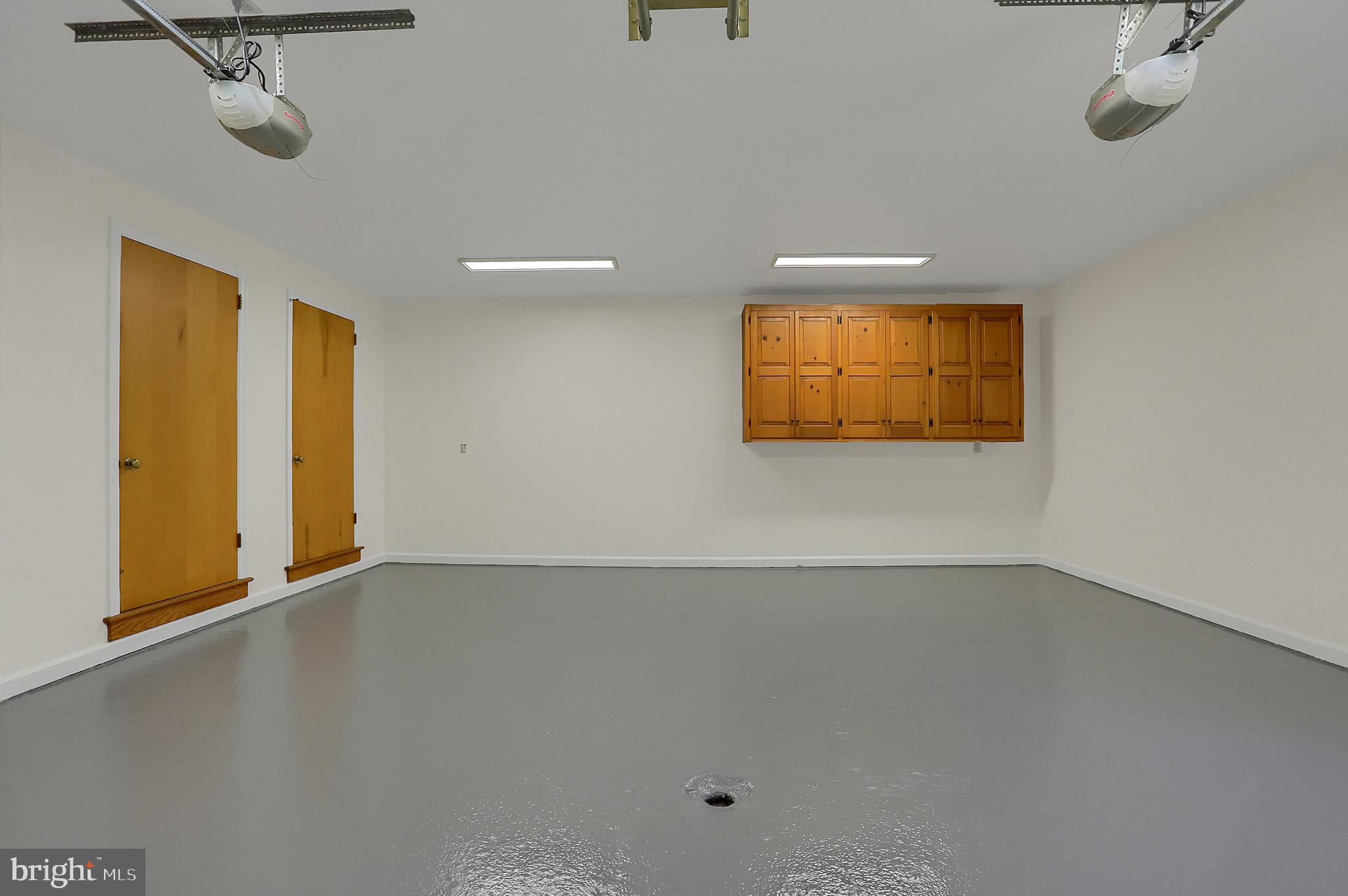 1148 Mill Mar Road Lancaster, PA 17601 - Photo 35 of 47 Garage