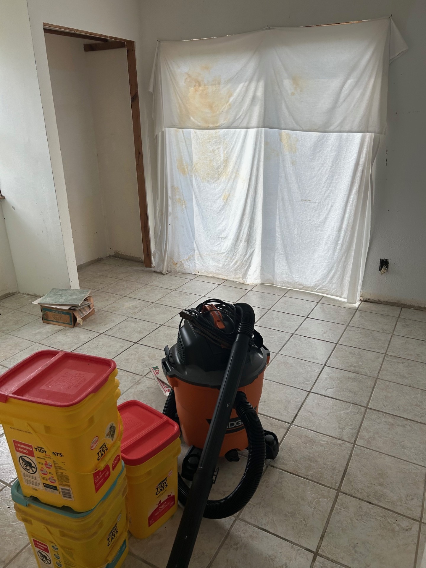 11135 Sportsman Road Galveston, TX 77554 - Photo 16 of 18 a bathroom with a sink and a mirror
