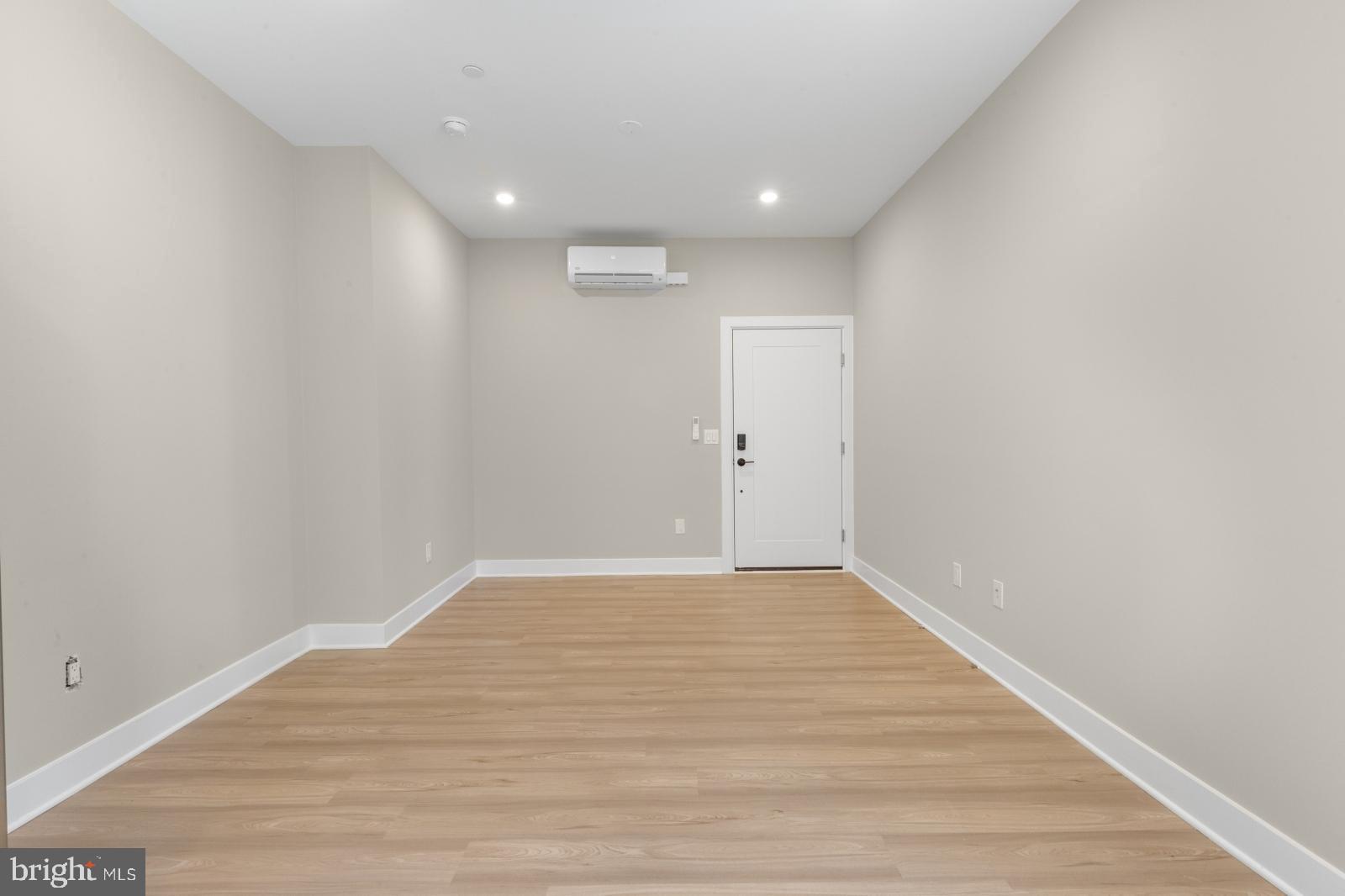 6712 Ridge Avenue, Unit 1 Philadelphia, PA 19128 - Photo 4 of 19