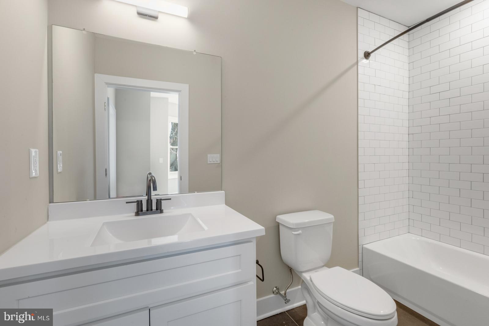 6712 Ridge Avenue, Unit 1 Philadelphia, PA 19128 - Photo 10 of 19