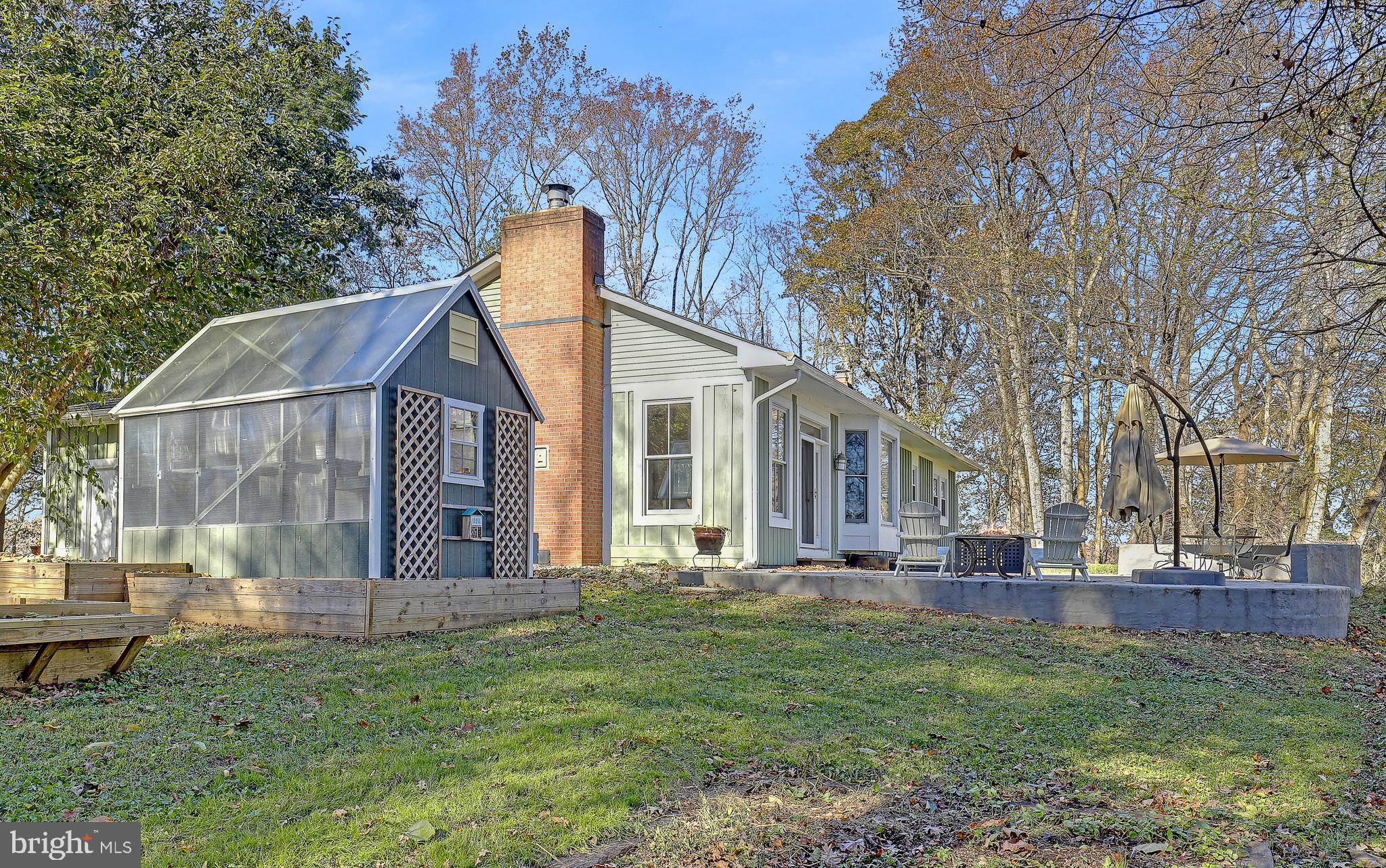 9271 Maidstone Road Delaplane, VA 20144 - Photo 44 of 49 Greenhouse & House