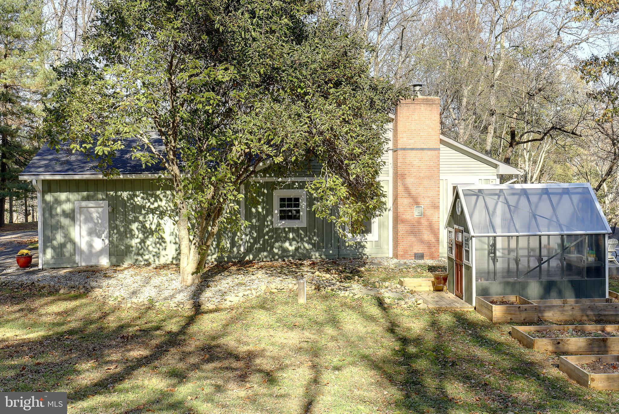 9271 Maidstone Road Delaplane, VA 20144 - Photo 45 of 49 Side View of Property