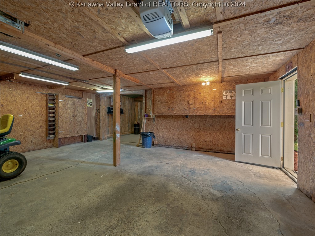 243 Kilgore Road Scott Depot, WV 25560 - Photo 34 of 48 Gallery Image 34