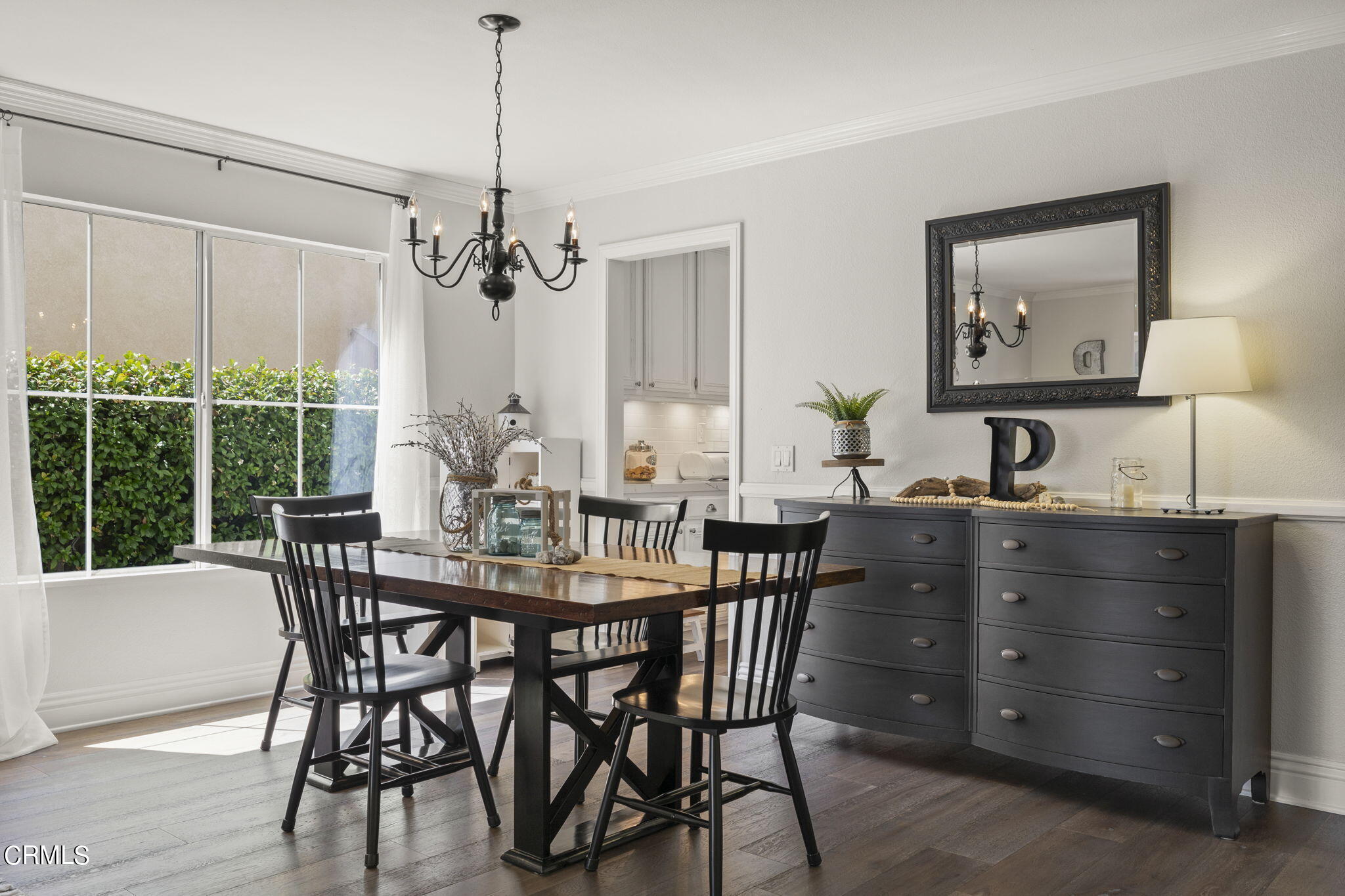 32807 Ridge Top Lane Castaic, CA 91384 - Photo 12 of 67 Dining Room