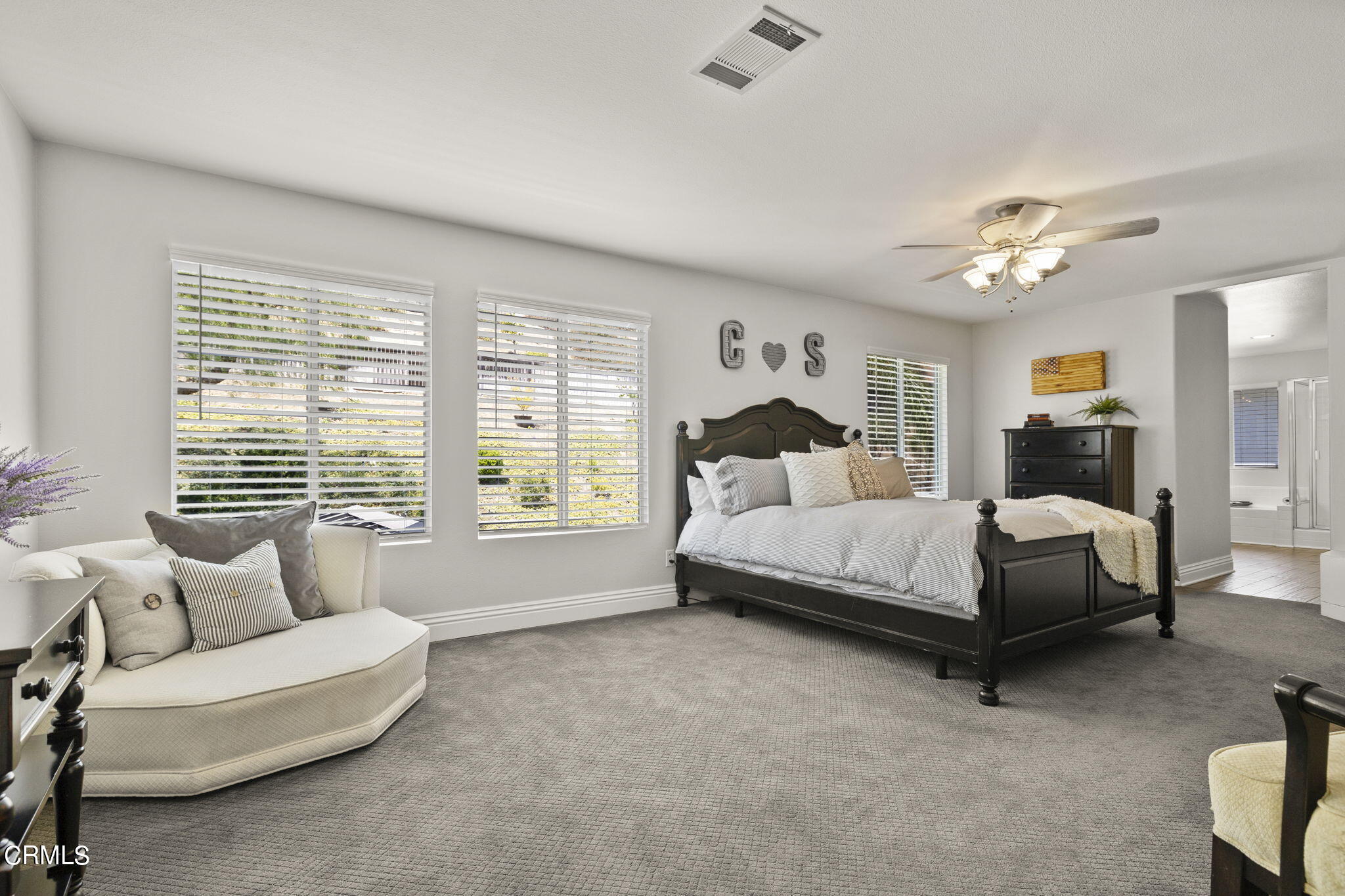 32807 Ridge Top Lane Castaic, CA 91384 - Photo 31 of 67 Primary Suite