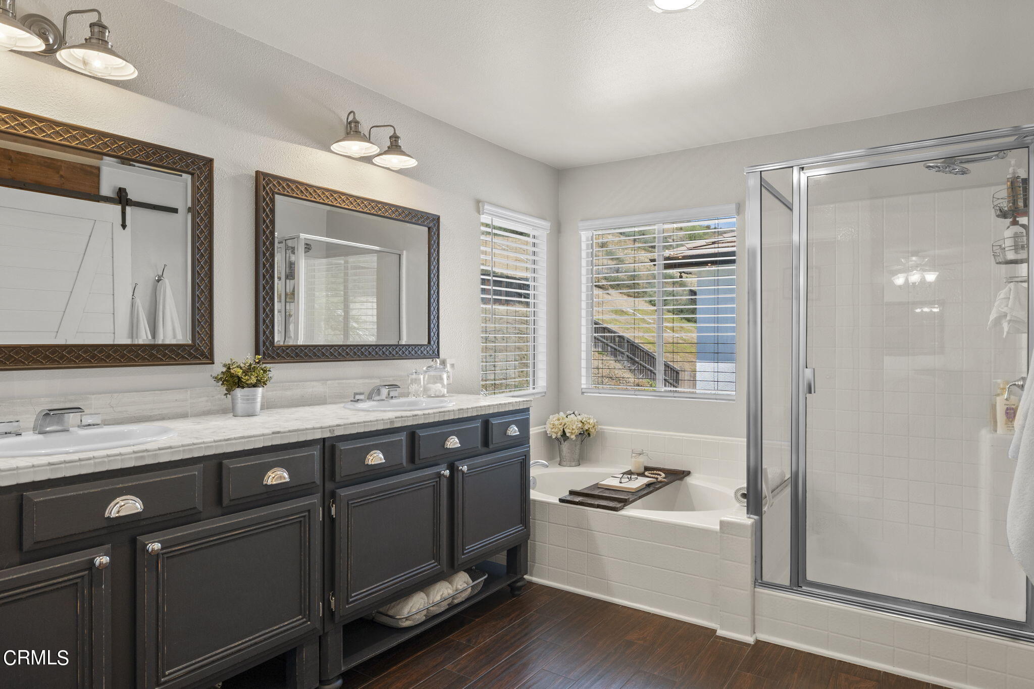 32807 Ridge Top Lane Castaic, CA 91384 - Photo 34 of 67 Primary Suite