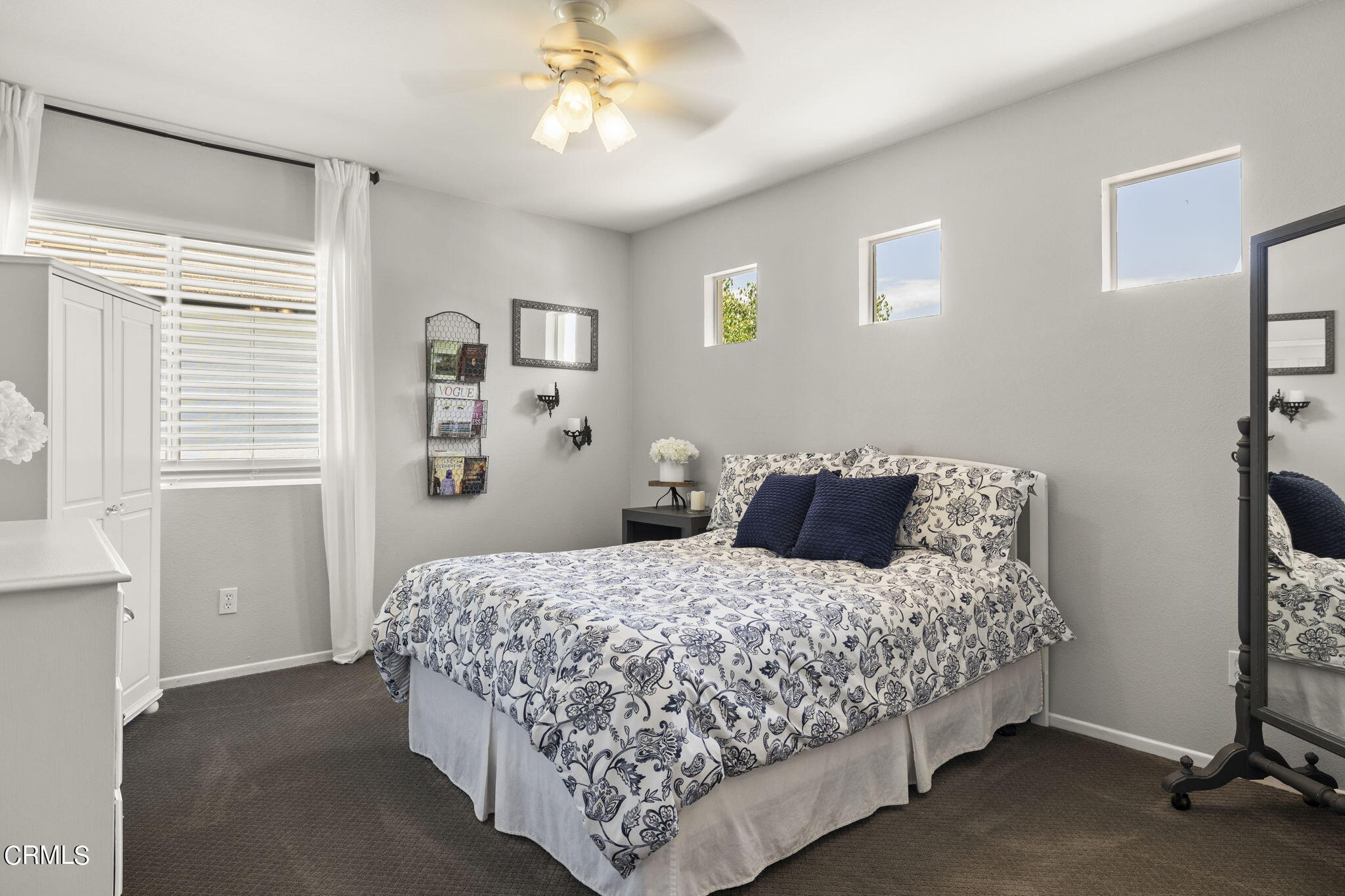 32807 Ridge Top Lane Castaic, CA 91384 - Photo 41 of 67 Bedroom 3