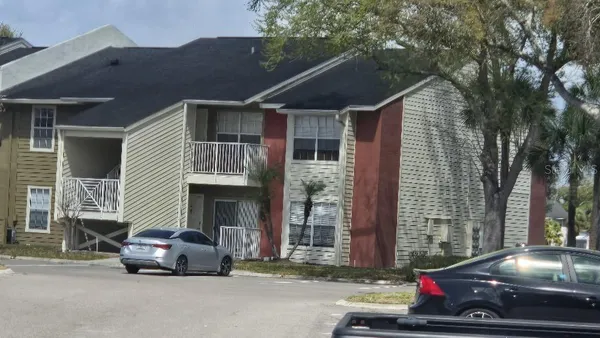 $172,000 | 806 Lake Haven Square, Unit 203, Brandon, FL 33511