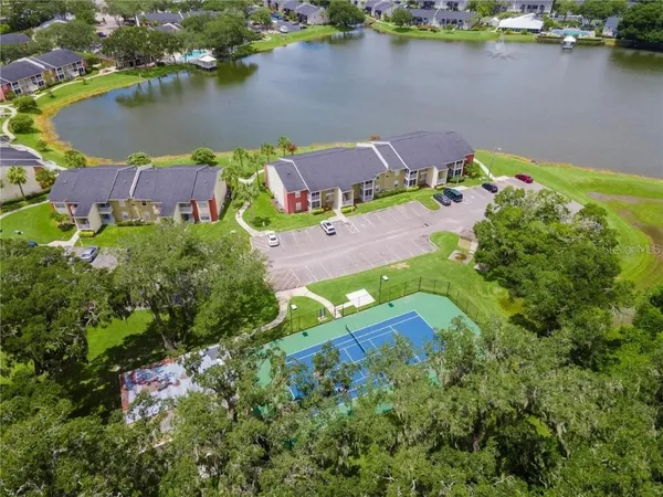 $169,000 | 806 Lake Haven Square, Unit 203, Brandon, FL 33511
