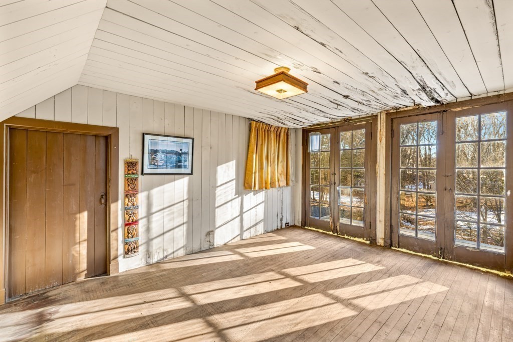 65 Brook Hill Road Milton, MA 02186 - Photo 23 of 38 Gallery Image 23