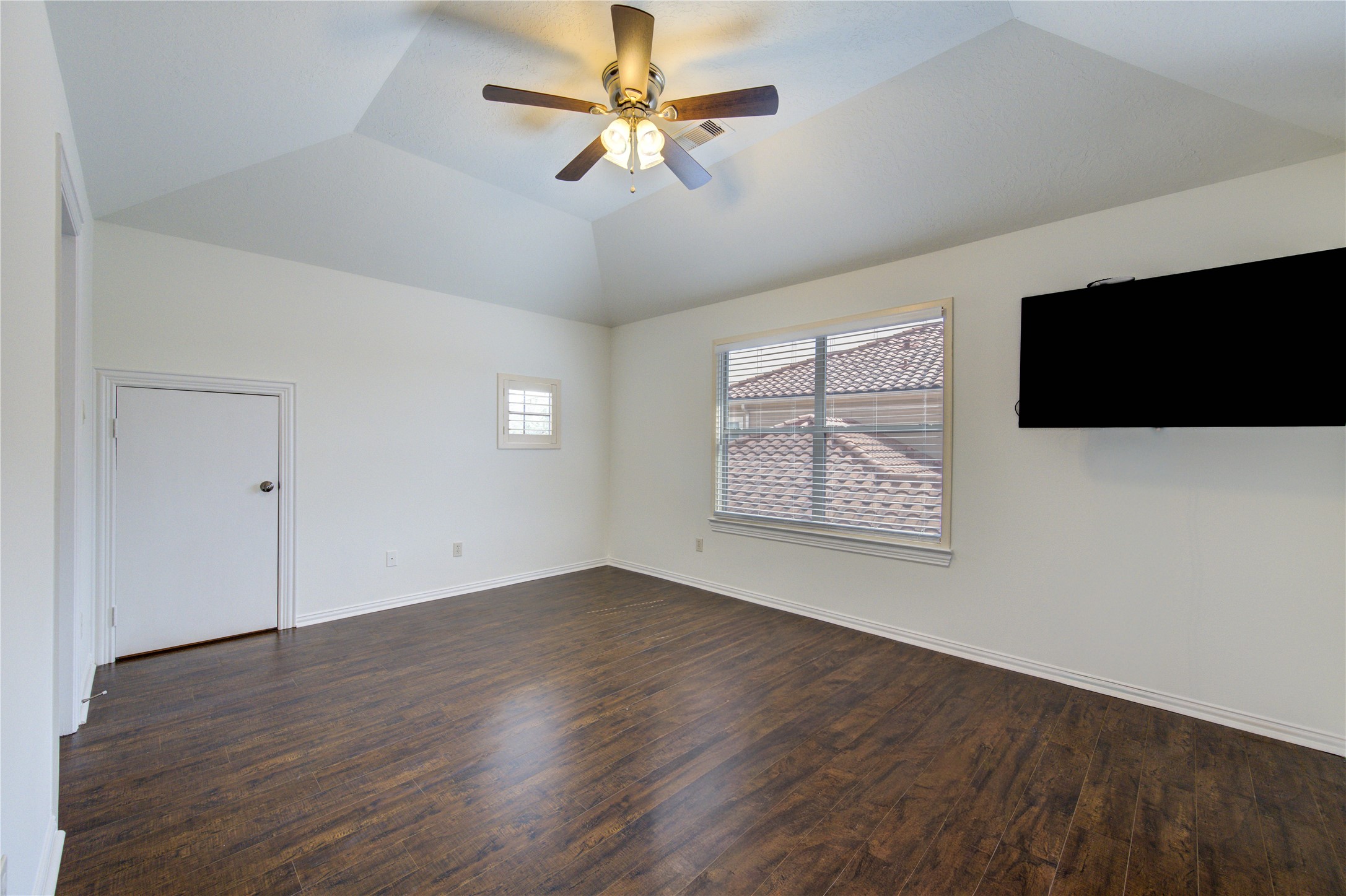 14014 Hampton Cove Drive Houston, TX 77077 - Photo 33 of 47