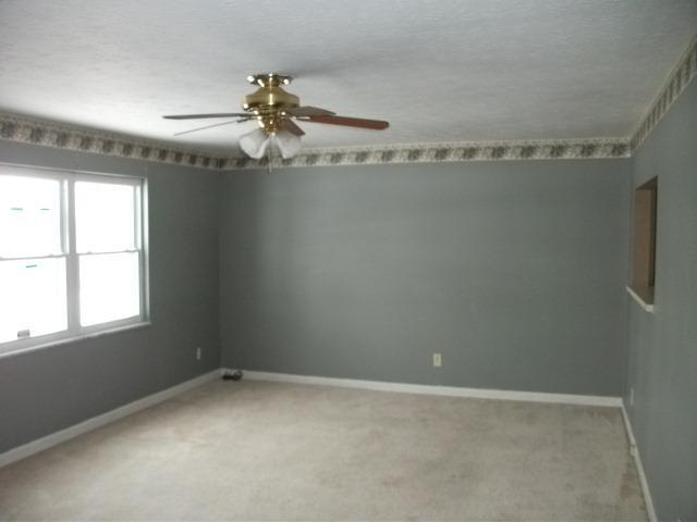 5562 Broyles Road Avon, IN 46123 - Photo 4 of 15 Gallery Image 4