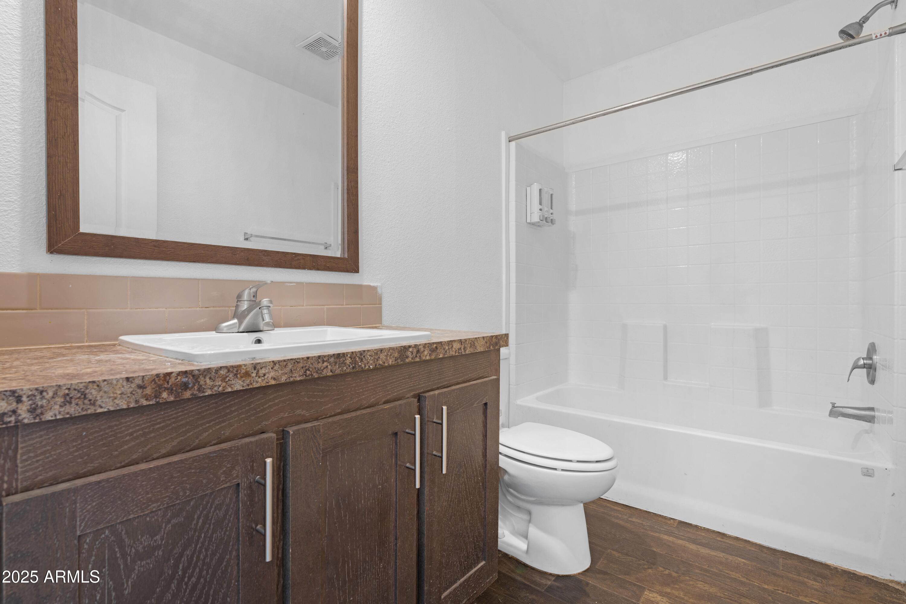 4318 North White Road Maricopa, AZ 85139 - Photo 15 of 21 Guest Bath