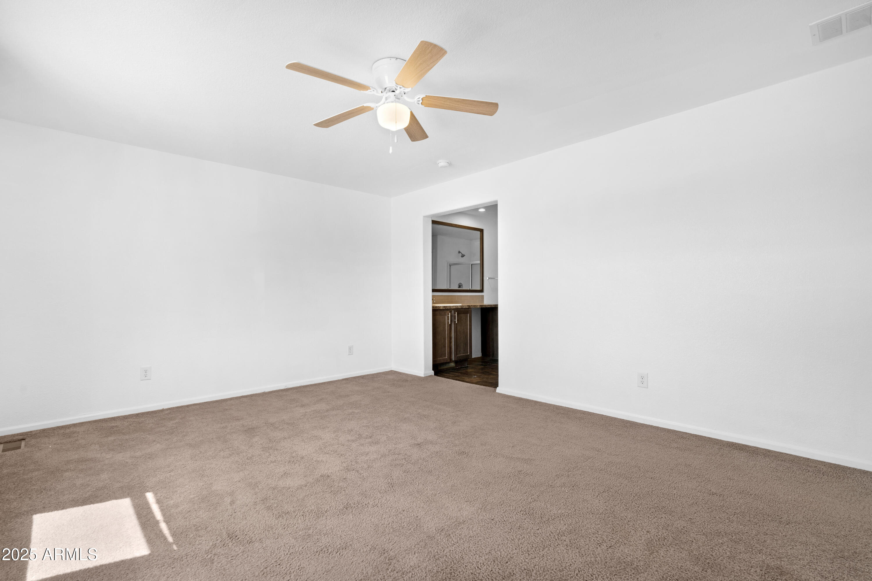 4318 North White Road Maricopa, AZ 85139 - Photo 8 of 21 Primary Bed