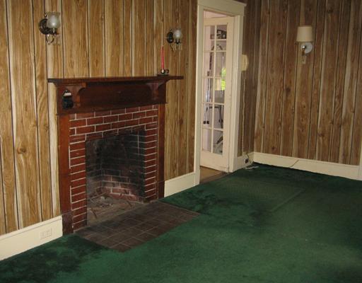147 Middle Road Cumberland, ME 04021 - Photo 3 of 21 Living Room.