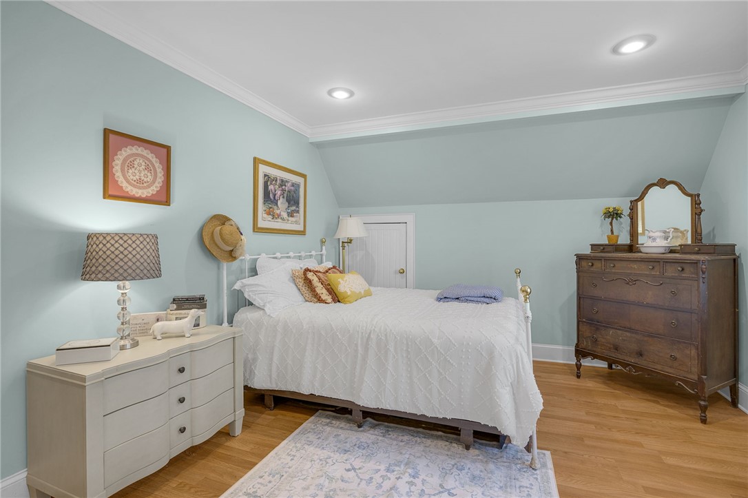 218 Northridge Drive Anderson, SC 29621 - Photo 29 of 50 Well-lit sleeping quarters with elegant crown molding and wood flooring.