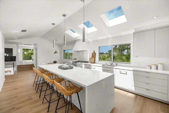 $6,925,000 | 4004 Via Laguna, Santa Barbara, CA 93110