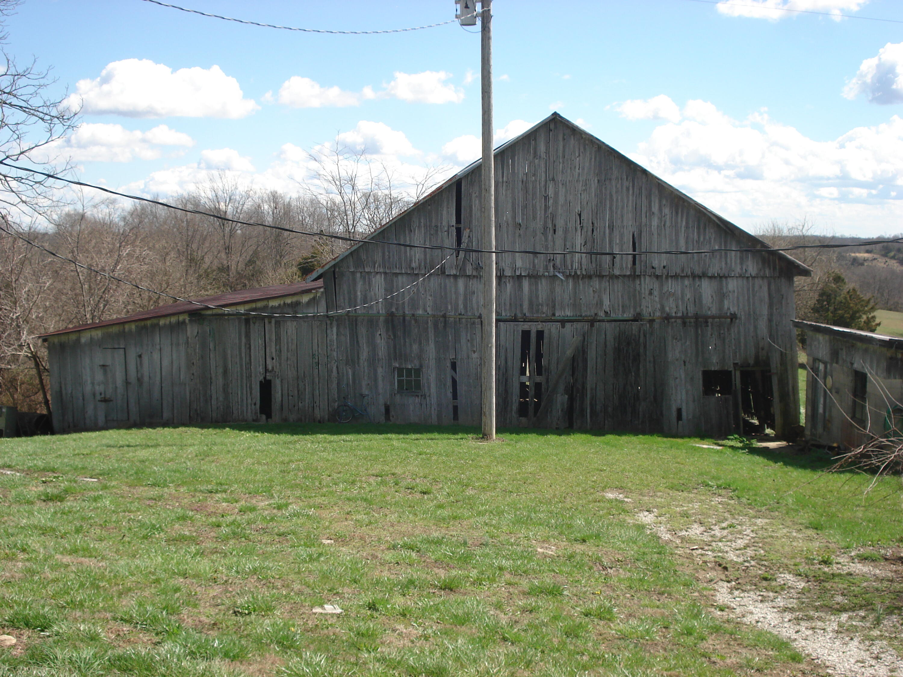 1140 Upper Curry Road Cynthiana, KY 41031 - Photo 3 of 10 DSC00563