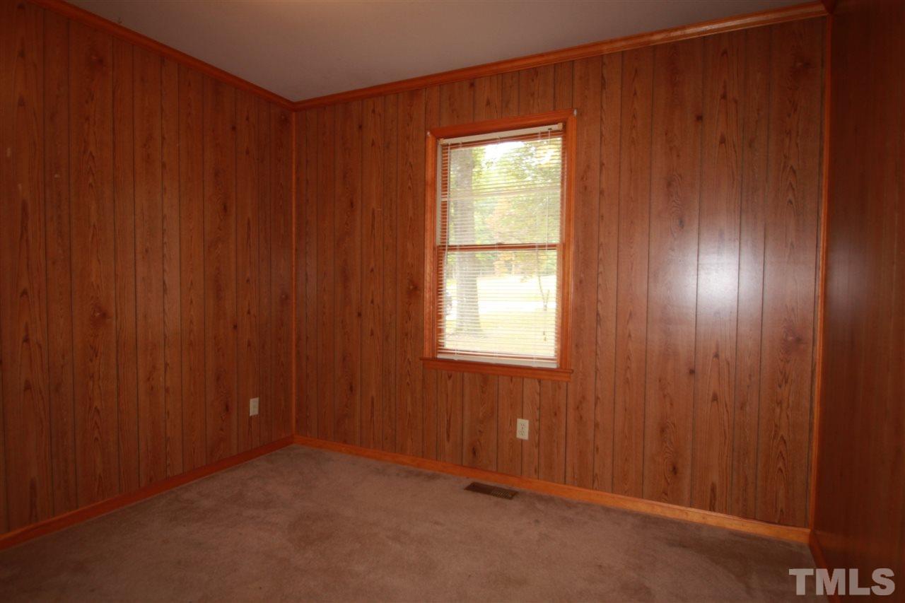 124 Younger Road Roxboro, NC 27573 - Photo 6 of 9
