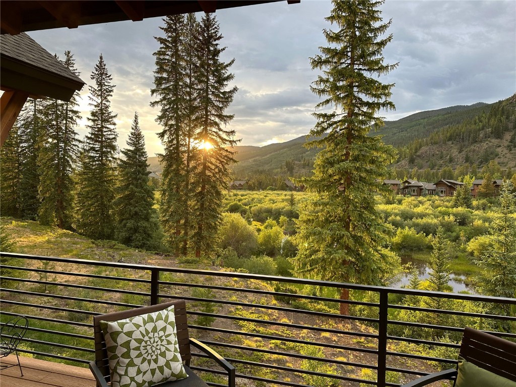 11 West Independence Road Keystone, CO 80435 - Photo 18 of 50 a view of a balcony with a trees