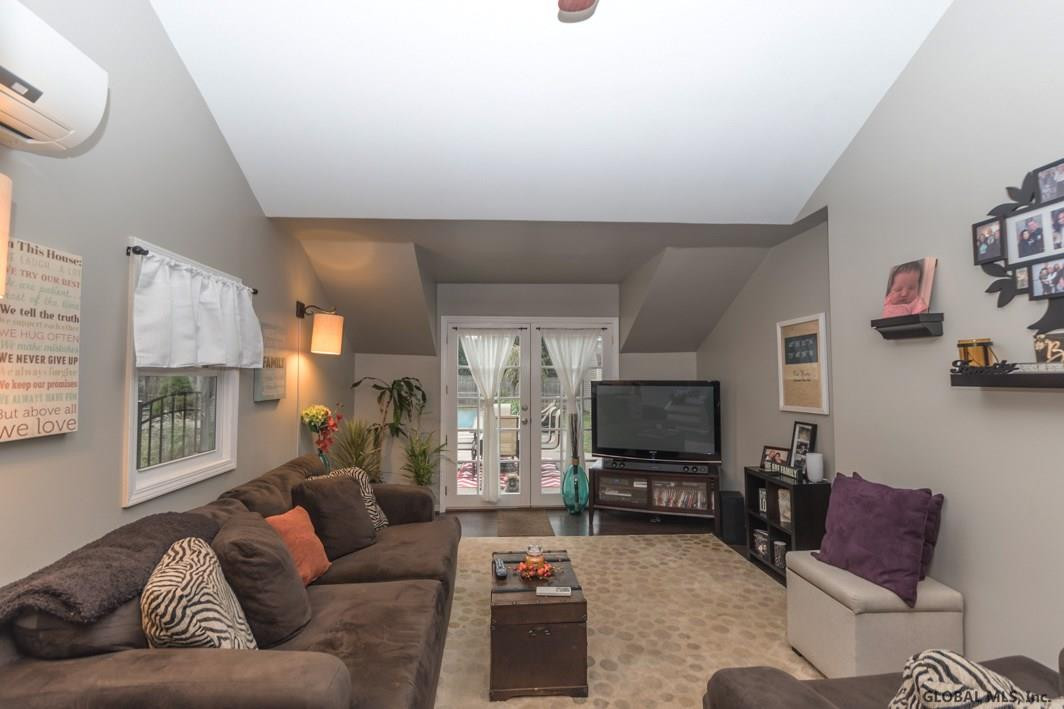 141 Wemple Road Bethlehem, NY 12077 - Photo 8 of 23 Photo 8