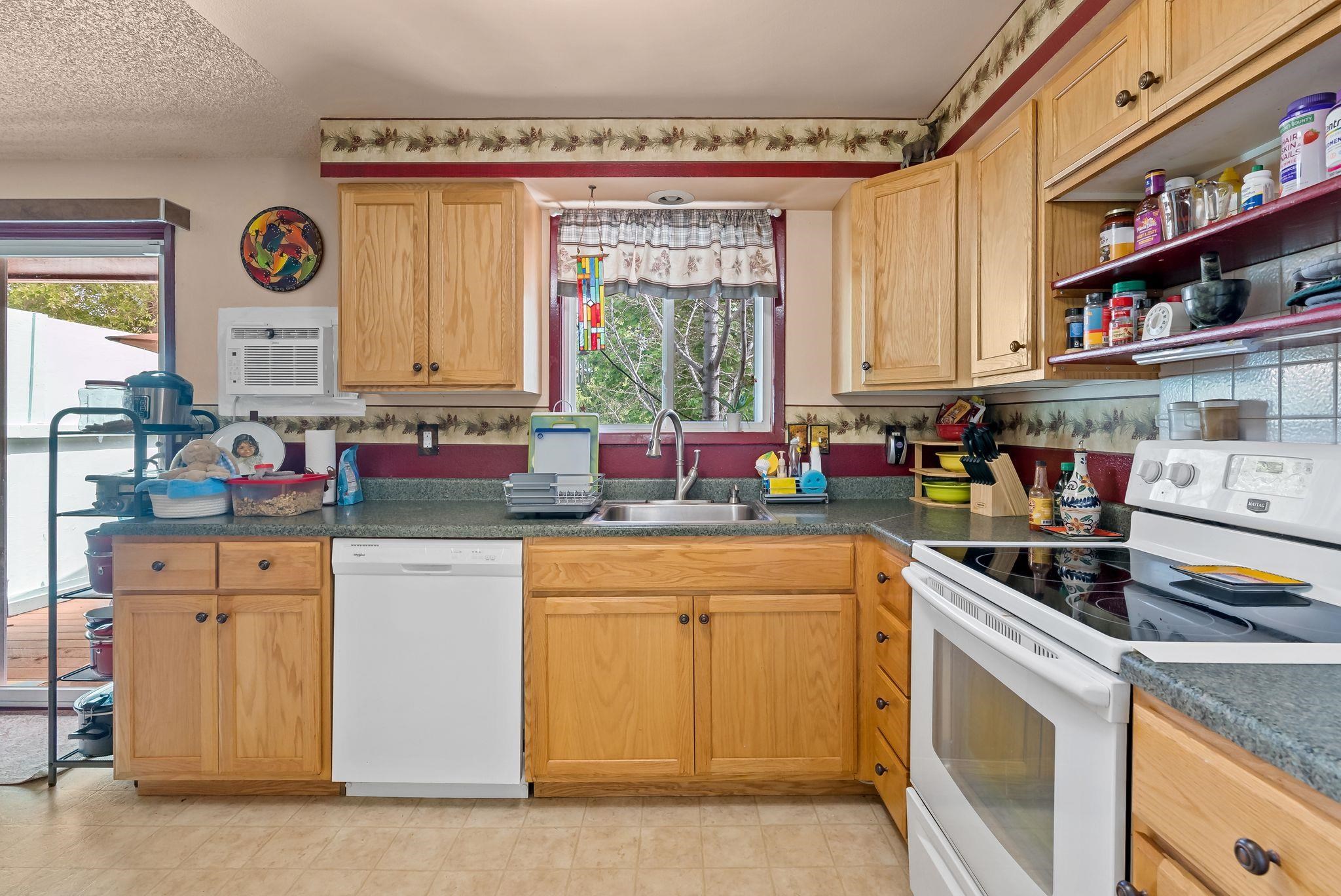 411-413 South Pierce Road Spokane Valley, WA 99206 - Photo 10 of 20 Gallery Image 10