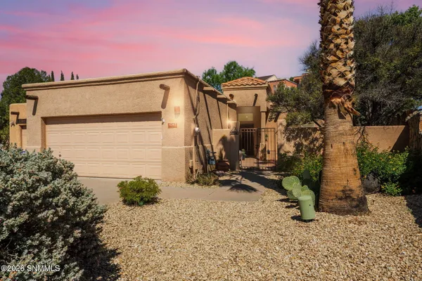 $255,000 | 1042 Mormon Drive, Las Cruces, NM 88011