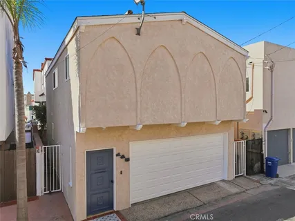 $1,650,000 | 145 Palm Drive, Hermosa Beach, CA 90254