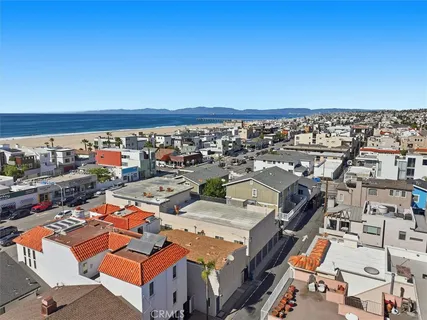 $1,650,000 | 145 Palm Drive, Hermosa Beach, CA 90254