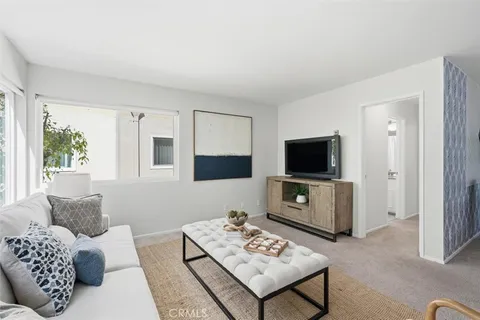 $1,650,000 | 145 Palm Drive, Hermosa Beach, CA 90254